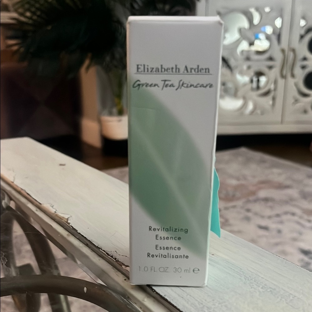 Elizabeth Arden Green Tea Revitalizing Essence qty of 2